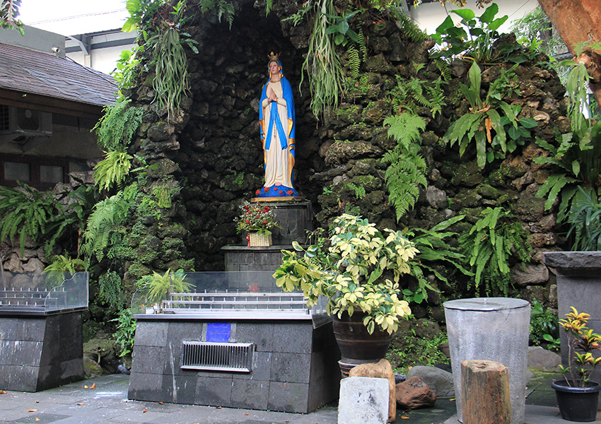 Goa Maria Bunda Penolong Abadi